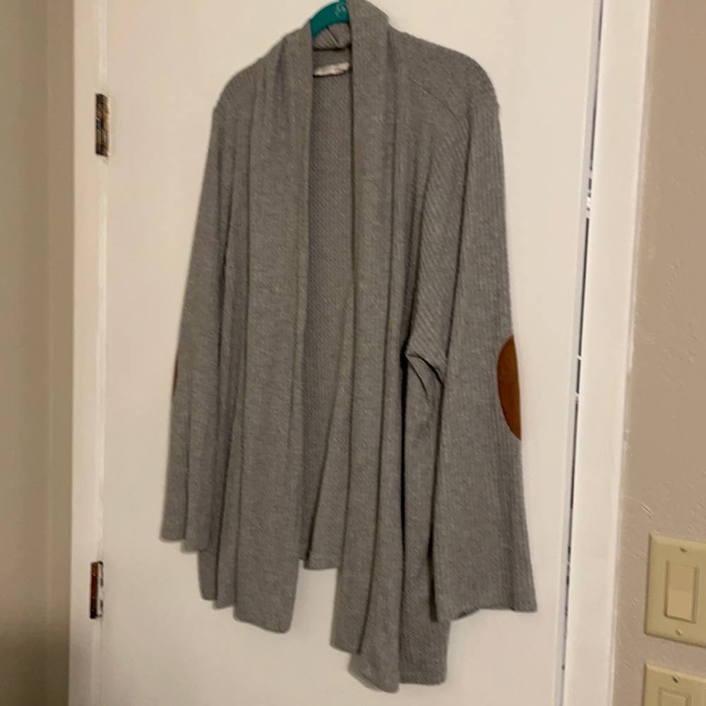Novah Elbow Patch Textured Cardigan in Light Grey